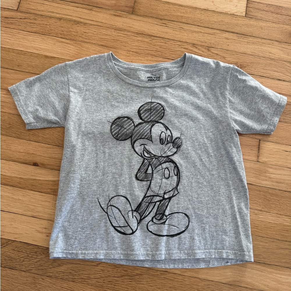 Disney Gray Mickey Mouse Youth Boys Size M (8) T-Shirt